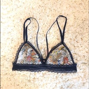 VS Bralette